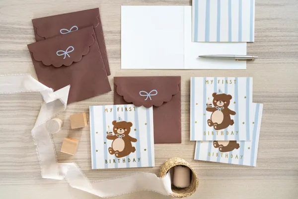 Подаръчна картичка с мече "My first birthday"