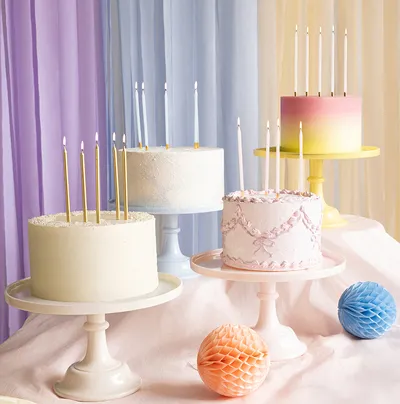 Подноси за торта и лакомства